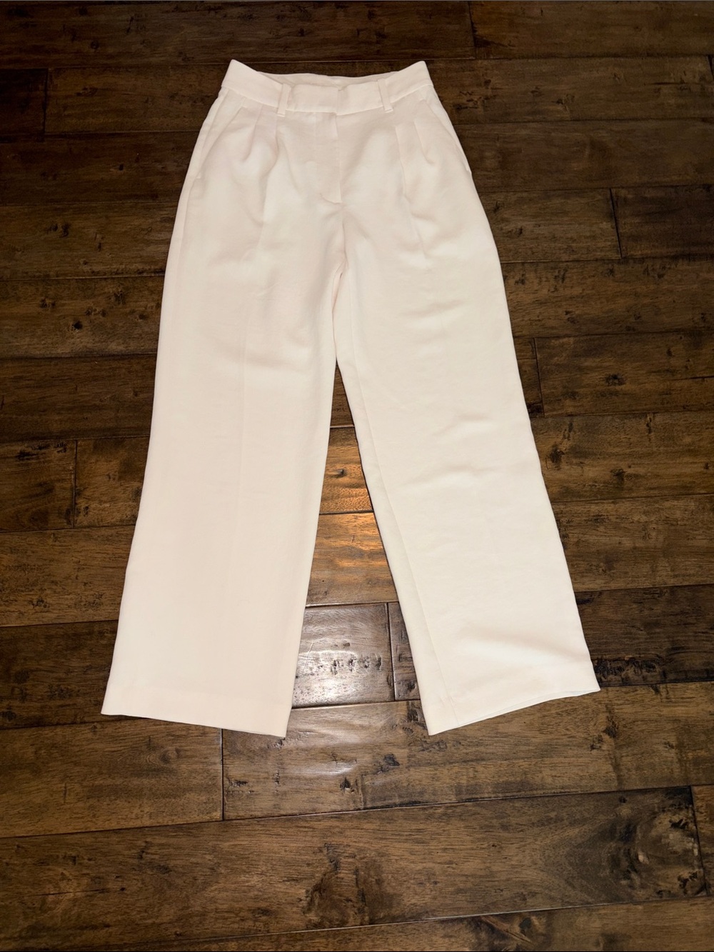 Aritzia Wilfred High-Rise Wide-Leg Women’s Pants in Light Birch